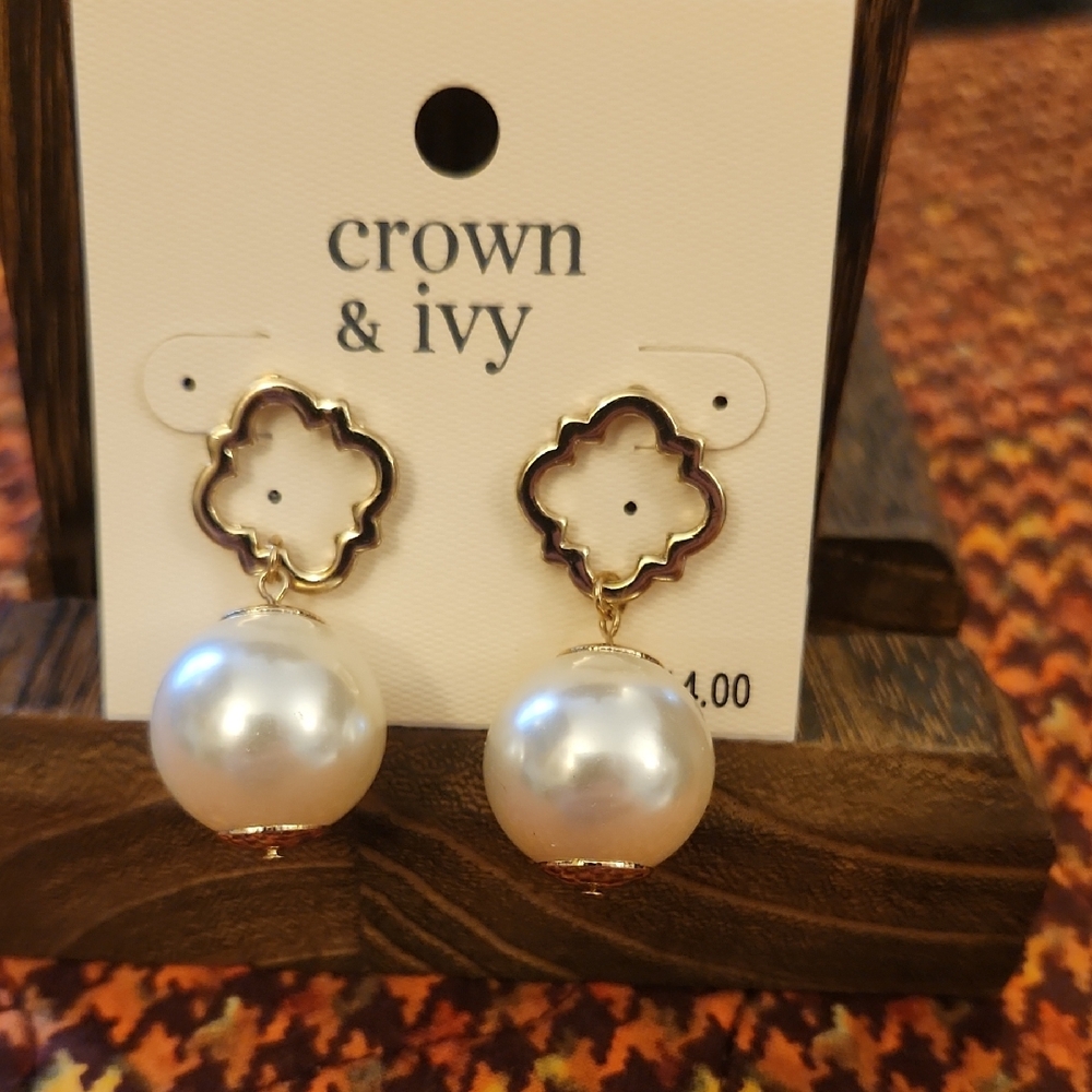 Crown & Ivy Gold and Pearl Drop Earrings
